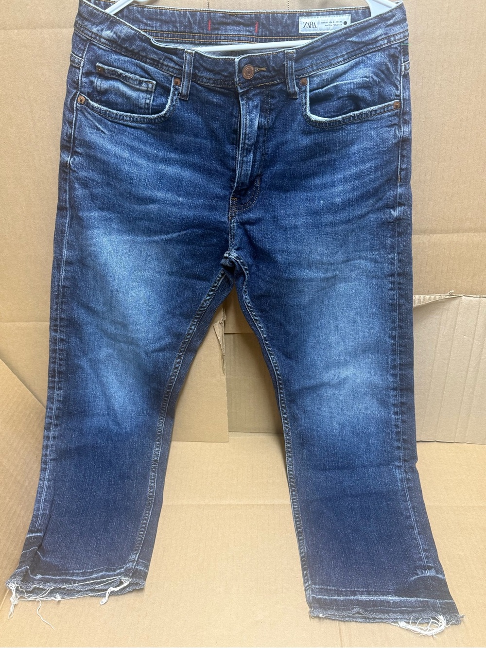 Zara women Jeans in Dark Blue Wash
